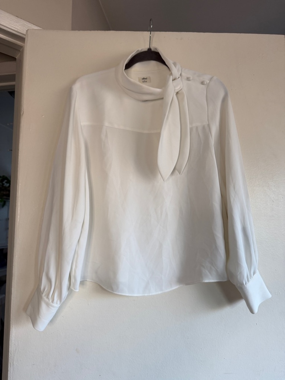 Wilfred White Tie-Neck Long Sleeve Blouse